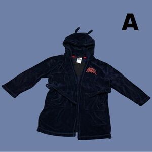 GAP Kids x DC Batman Hooded Pajama Robe